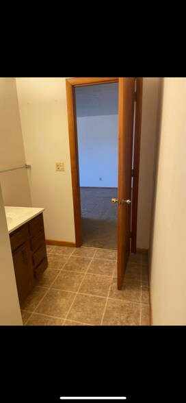 More Photos Of 709A Division St, Parkersburg Freestanding For Sale