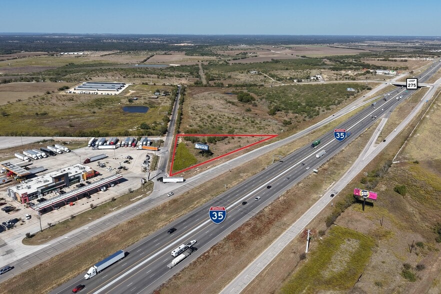 Primary Photo Of 14001 IH 35 Service rd, Jarrell Land For Sale