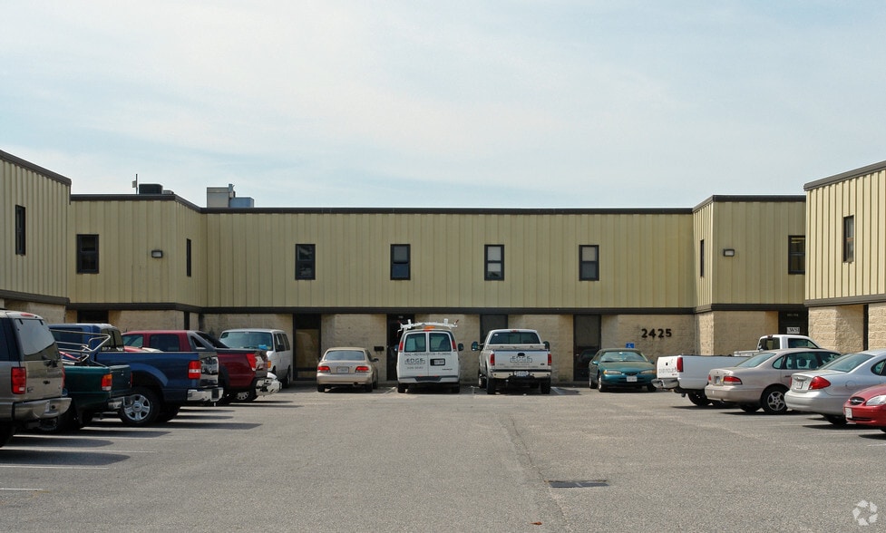 Primary Photo Of 2425 Bowland Pky, Virginia Beach Showroom For Lease