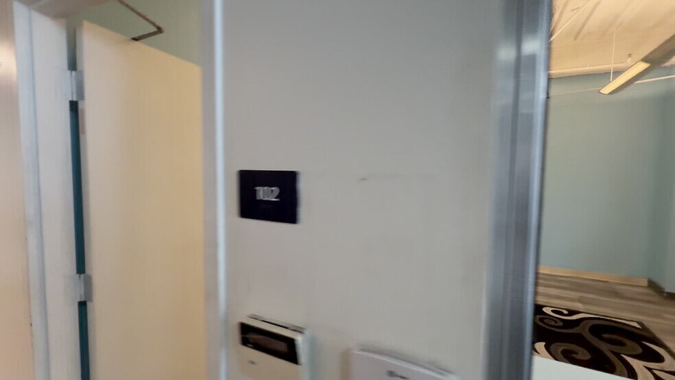 More Photos Of 1512 W Slauson Ave, Los Angeles Office For Sale