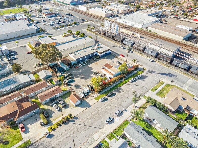 More Photos Of 358 N 6th St, Colton Warehouse For Sale