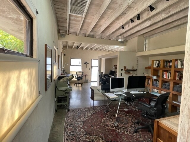 More Photos Of 612-624 Hampton Dr, Venice Loft Creative Space For Lease