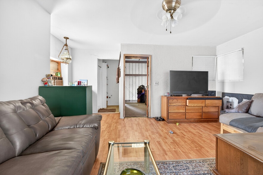 More Photos Of 652 E Lockeford St, Lodi Auto Repair For Sale