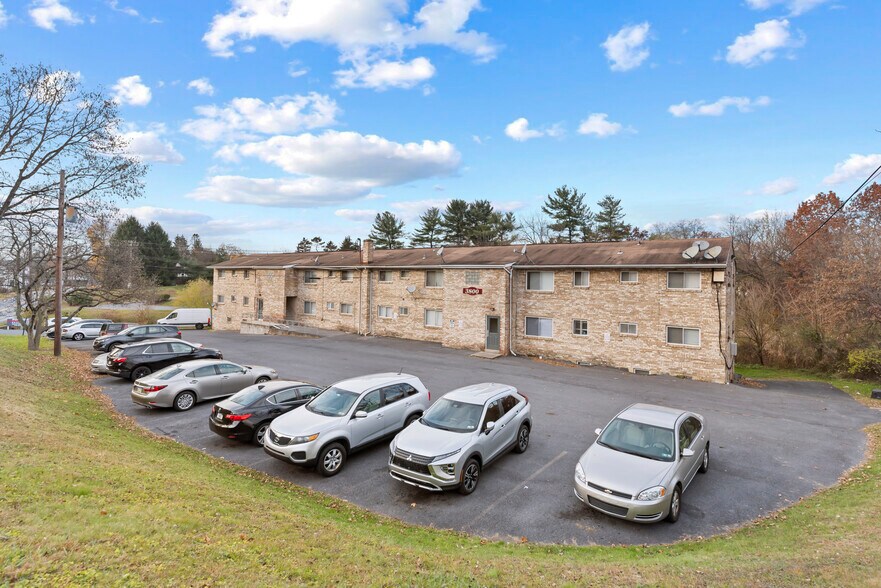 More Photos Of 3800 Elmerton Ave, Harrisburg Apartments For Sale