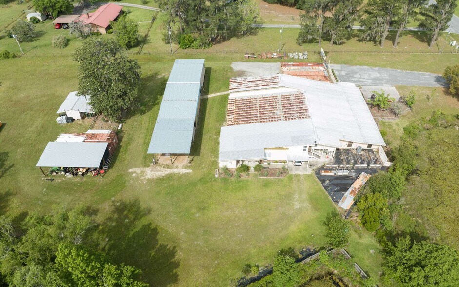 More Photos Of 11973 SE County Road 132, Jasper Office Residential For Sale