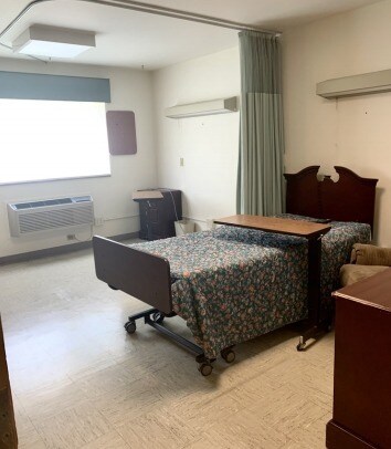 More Photos Of 500 6th Ave, Mendota Skilled Nursing Facility For Lease