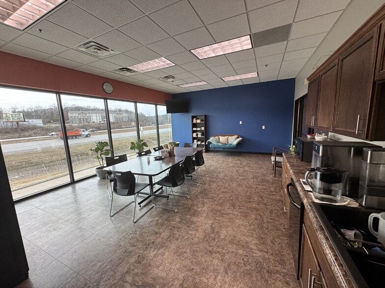 More Photos Of 6850 W 47th Ter, Mission Warehouse For Sale