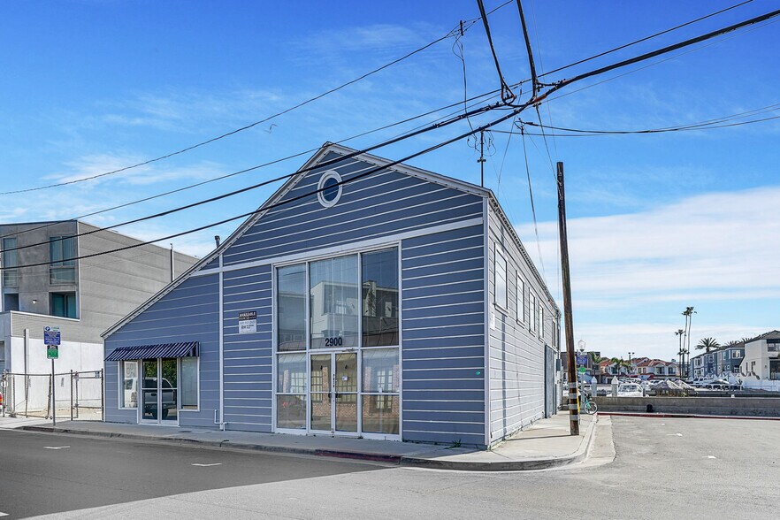 More Photos Of 2900 Lafayette Rd, Newport Beach Restaurant For Lease