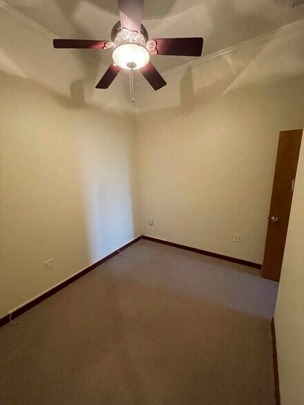 More Photos Of 14135 Kutztown Rd, Fleetwood Medical For Lease