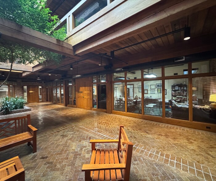 Primary Photo Of 171 Church St, Charleston Medical For Sale