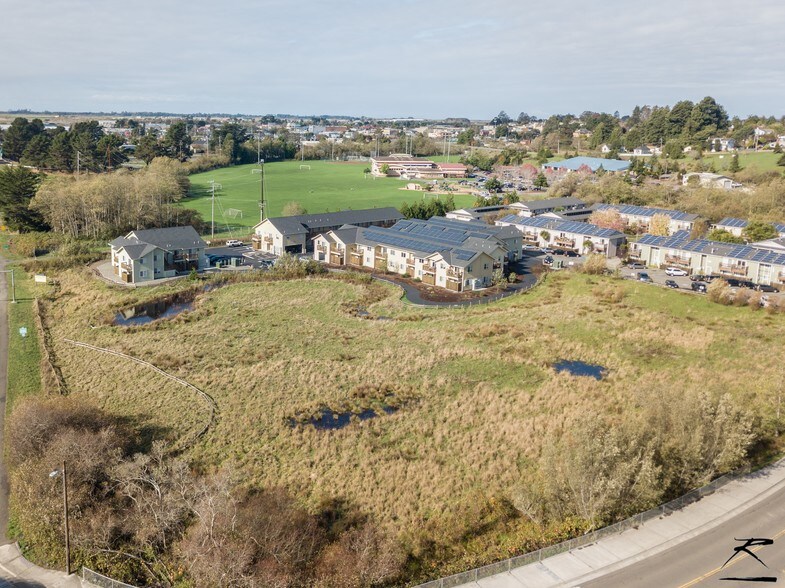 More Photos Of 305-335 Union St, Arcata Apartments For Sale