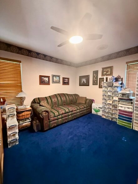 More Photos Of 33322 County Road 437, Sorrento Specialty For Sale