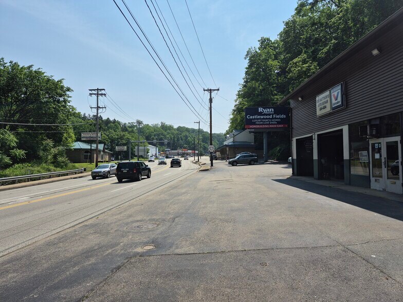 More Photos Of 2702 Saw Mill Run Blvd, Pittsburgh Auto Repair For Sale