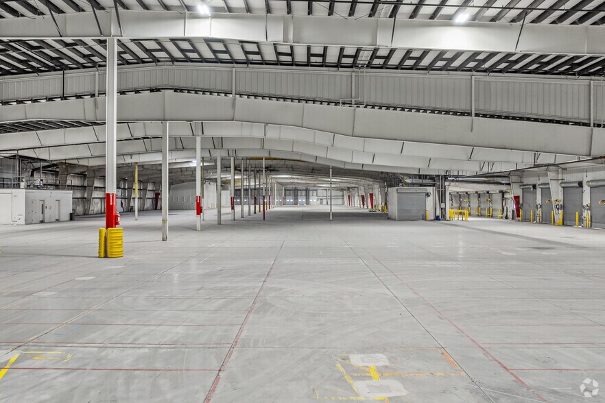 More Photos Of One Shenandoah Valley Dr, Strasburg Unknown For Lease