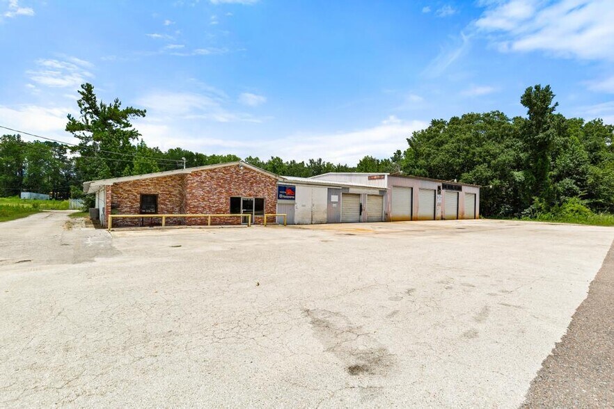 More Photos Of 15928 County Road 108, Hilliard Service For Sale