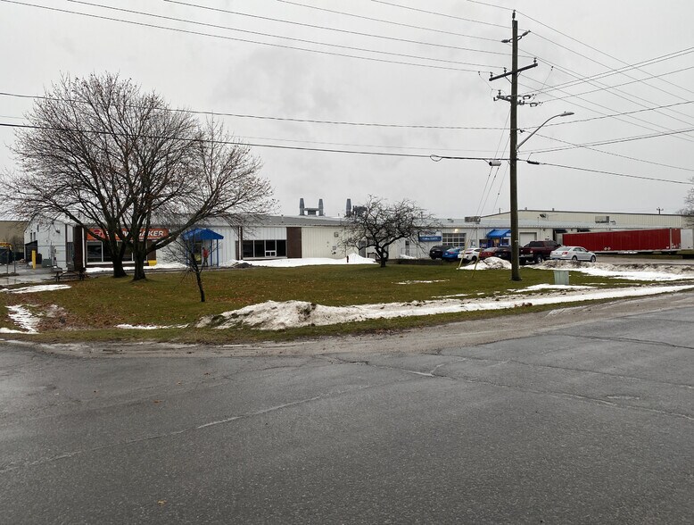 Primary Photo Of 2021 Rogers Rd, Perth Warehouse For Sale