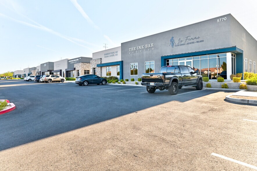 More Photos Of 5770 S Durango Dr, Las Vegas Medical For Sale