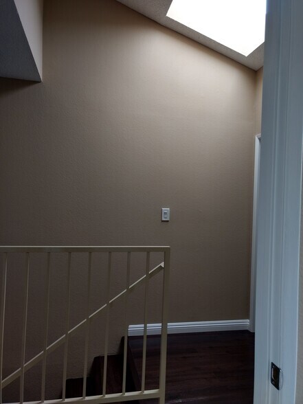 More Photos Of 16015 Halldale Ave, Gardena Multifamily For Sale