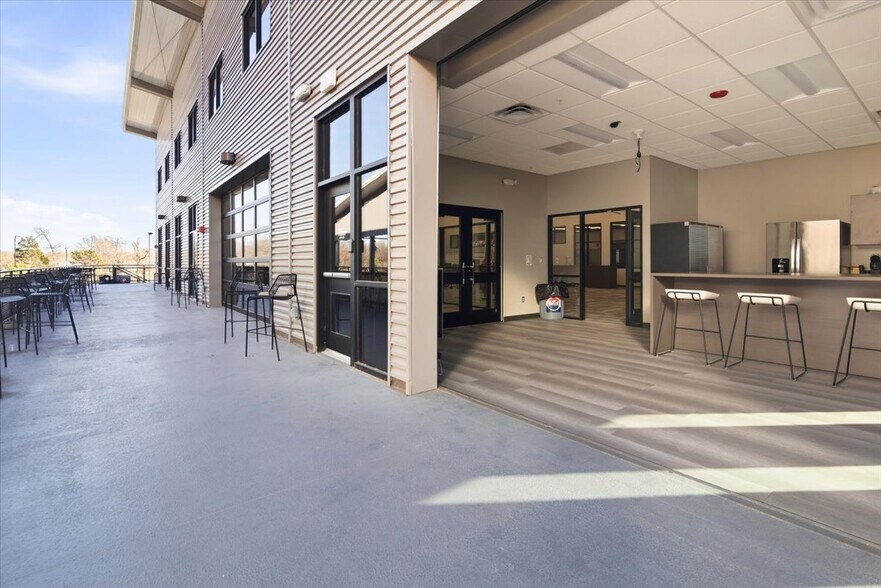 More Photos Of 490 N Lansing Ave, Tulsa Sports And Entertainment For Lease