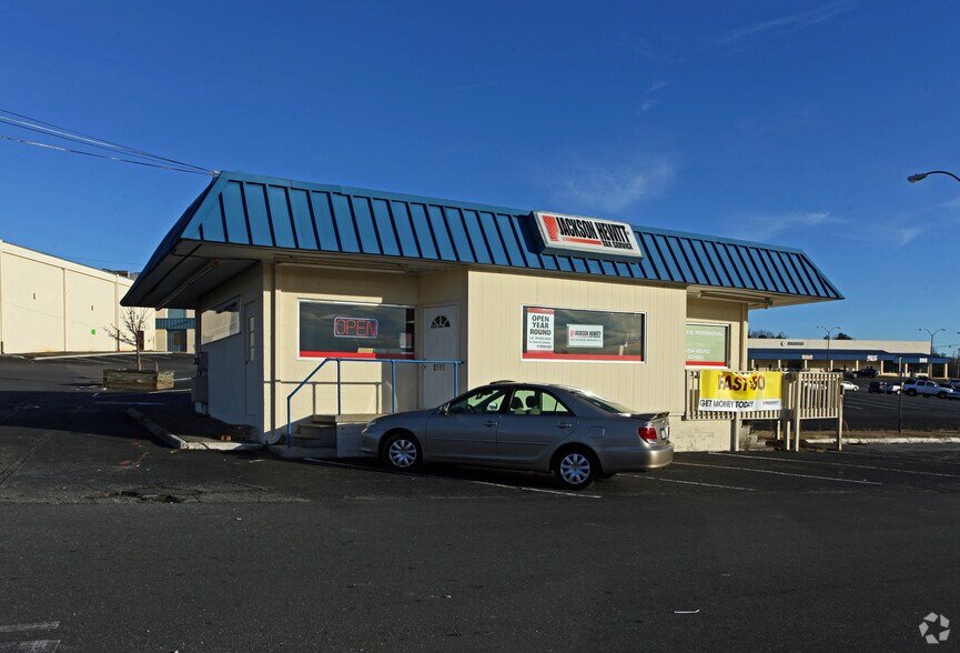 More Photos Of 2500 W Franklin Blvd, Gastonia Unknown For Lease