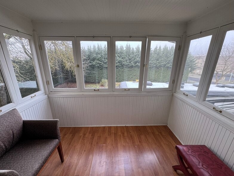 More Photos Of 1410 River Rd, Eugene Office For Lease