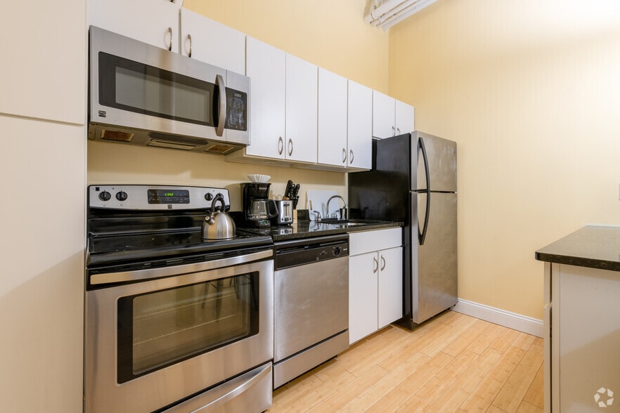 More Photos Of 37-43 Temple Pl, Boston Apartments For Lease