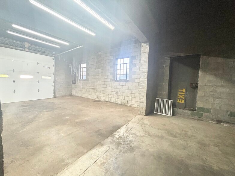 More Photos Of 11 Marlboro St, Malden Warehouse For Lease