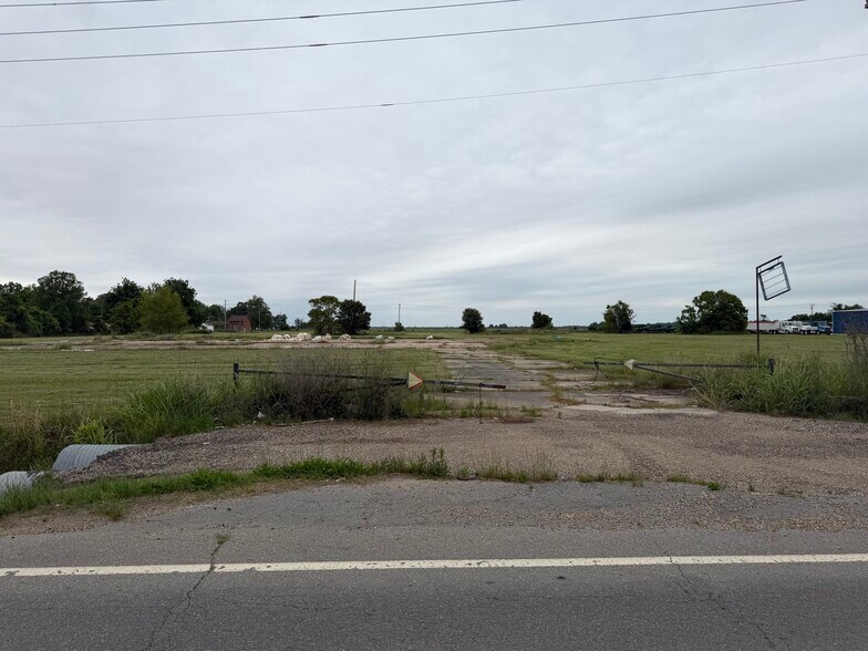 More Photos Of TBD HWY 165, Dumas Land For Sale