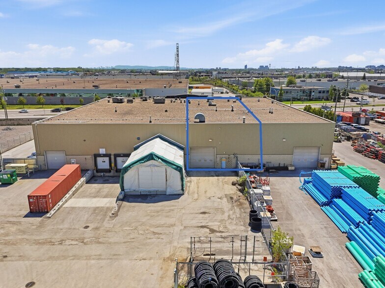 More Photos Of 1233-1241 Dagenais O O, Laval Manufacturing For Lease