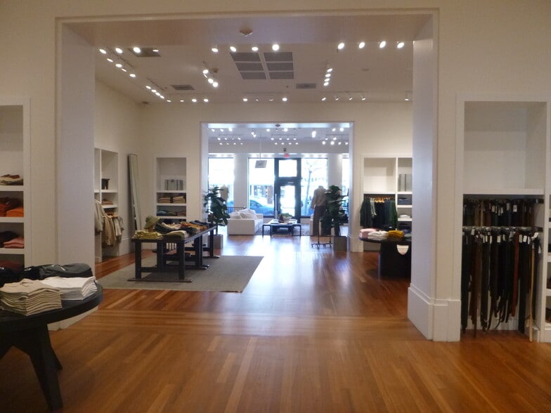 More Photos Of 148-154 W Colorado Blvd, Pasadena Storefront For Lease