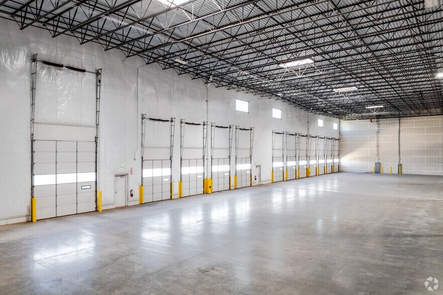 More Photos Of 7450 Clayton St, Denver Warehouse For Lease
