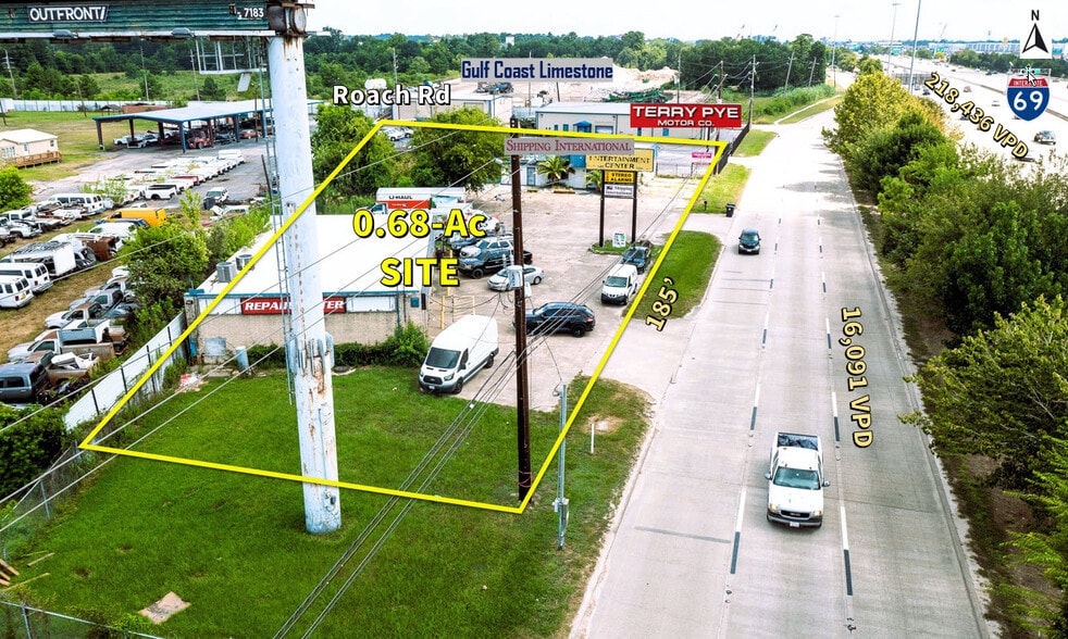 Primary Photo Of 17717 Highway 59 N, Humble Auto Repair For Sale