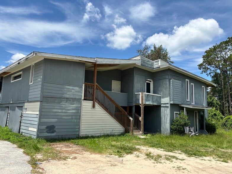 Primary Photo Of 1620 E Park Ave, Valdosta Apartments For Sale