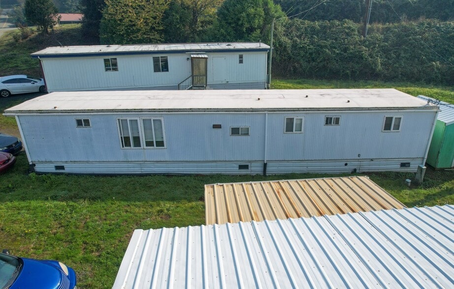 More Photos Of 93531 Coal Bank Ln, Coos Bay Manufactured Housing Mobile Home Park For Sale