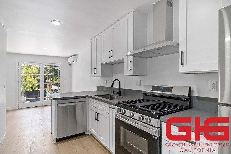 More Photos Of 425 N Raymond Ave, Pasadena Apartments For Sale