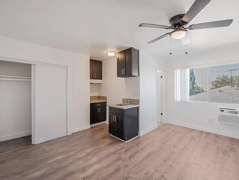 More Photos Of 6722 Troost Ave, North Hollywood Apartments For Sale