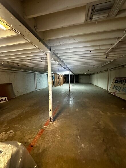 More Photos Of 1020-1112 W Main St, Gun Barrel City Freestanding For Lease