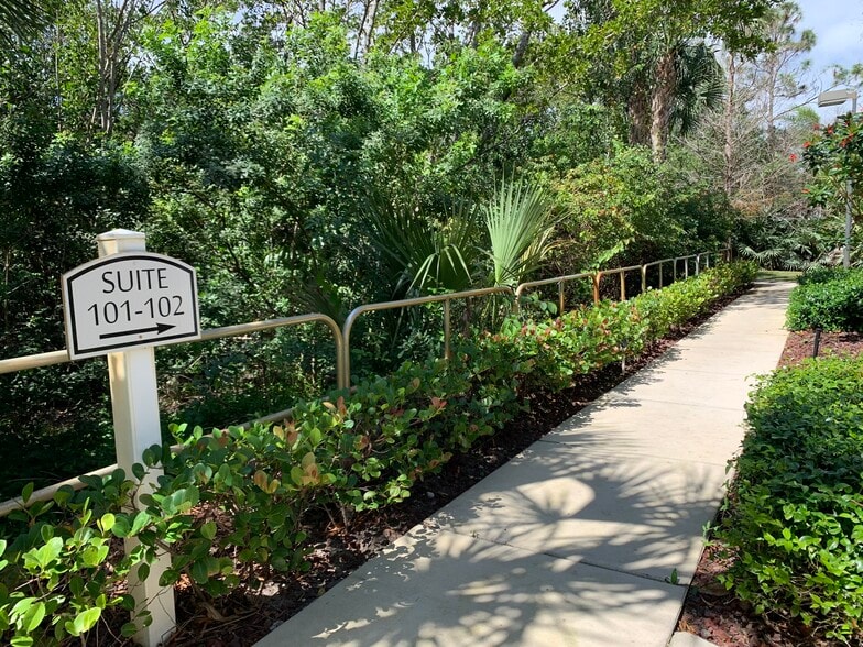 More Photos Of 1025 W Indiantown Rd, Jupiter Office For Lease