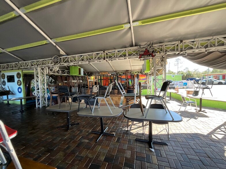 More Photos Of 4835 Cortez Blvd, Spring Hill Restaurant For Sale