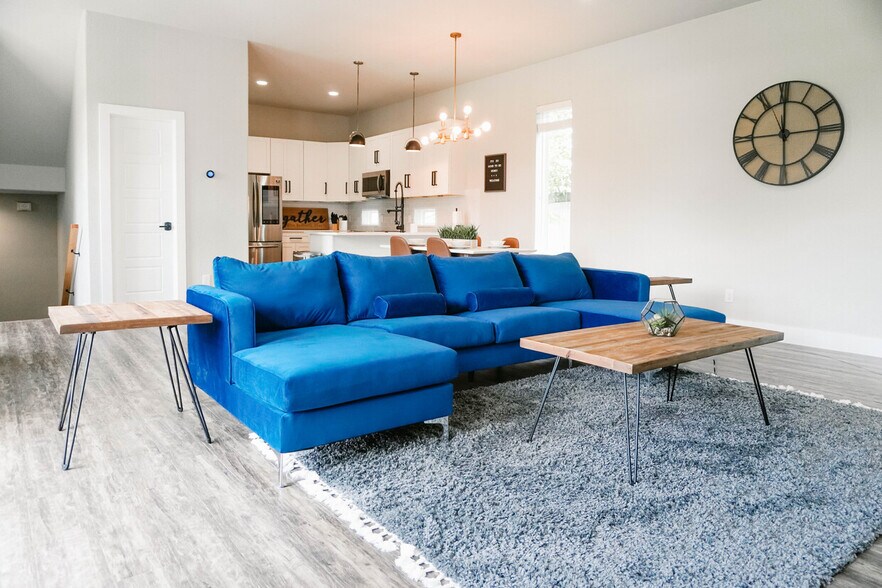 More Photos Of 4911 Alton Ave, Dallas Multifamily For Sale