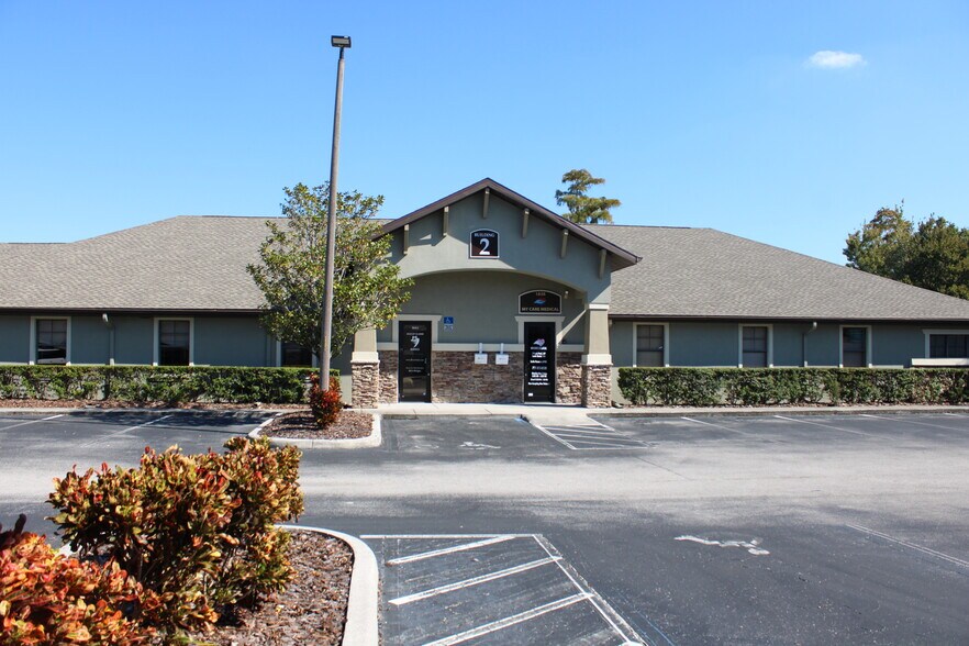 More Photos Of 8820 Belagio Dr, Trinity Office For Lease