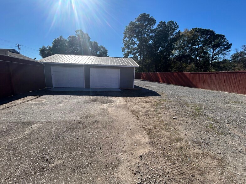 More Photos Of 17A, Moncks Corner General Retail For Sale