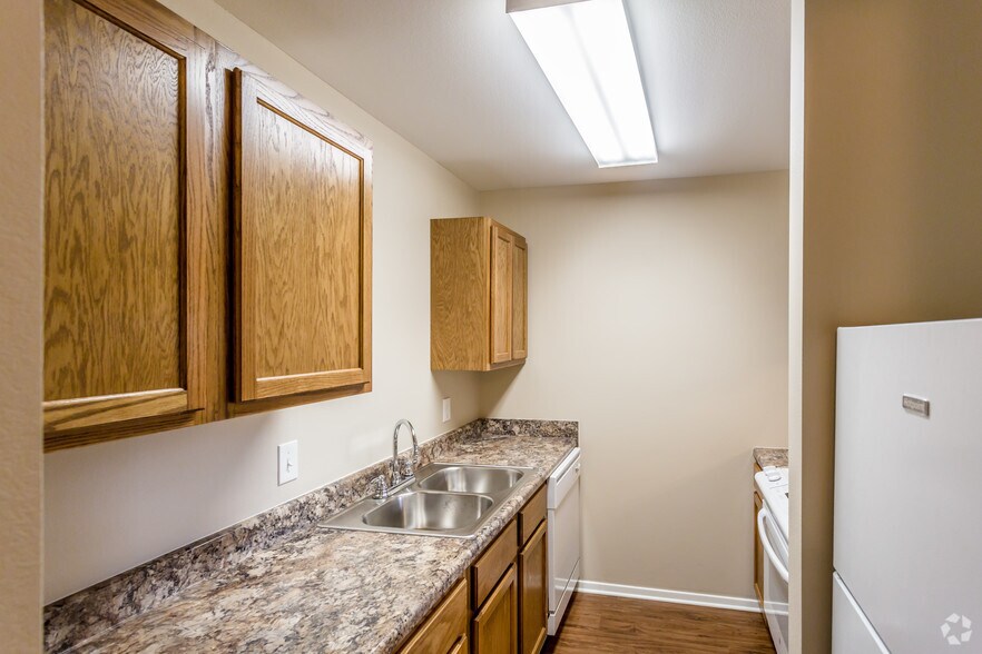 More Photos Of 1701 Skyline Dr, North Little Rock Multifamily For Sale