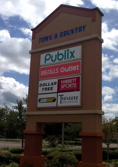 More Photos Of 135 Town and Country Dr, Palatka Unknown For Lease