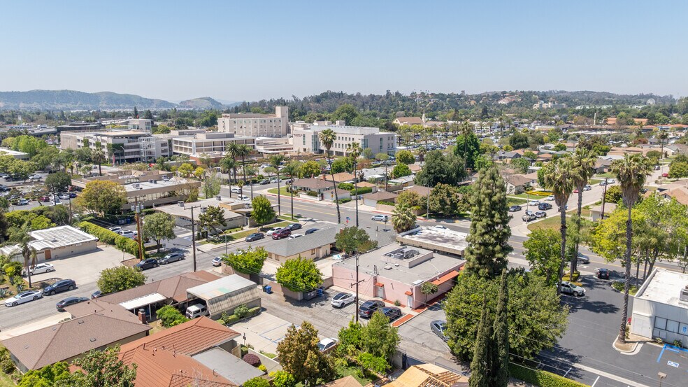 More Photos Of 1904 N Orange Grove Ave, Pomona Medical For Sale
