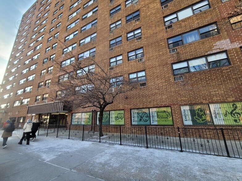 More Photos Of 1920 Amsterdam Ave, New York Apartments For Lease