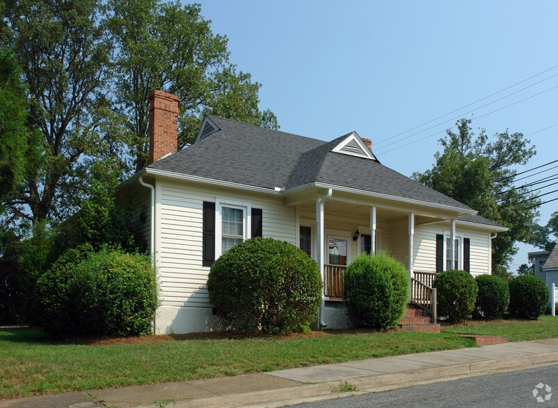 More Photos Of 505 Olive St, Winston-Salem Office For Sale
