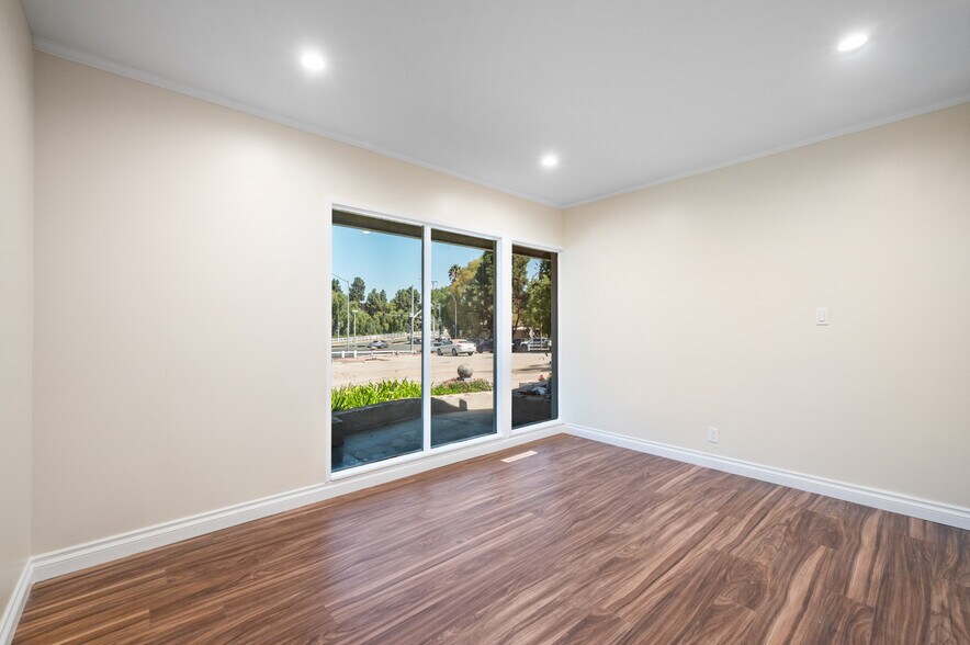 More Photos Of 26510-26516 Crenshaw Blvd, Rolling Hills Medical For Lease