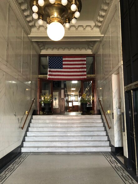 More Photos Of 628 Columbus St, Ottawa Loft Creative Space For Lease