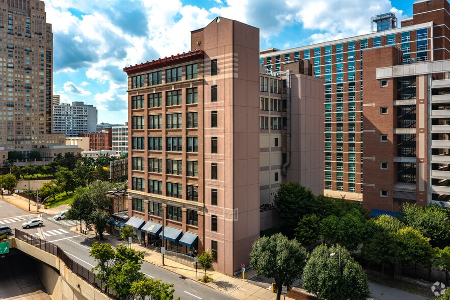 More Photos Of 1427-1433 Vine St, Philadelphia Office For Sale